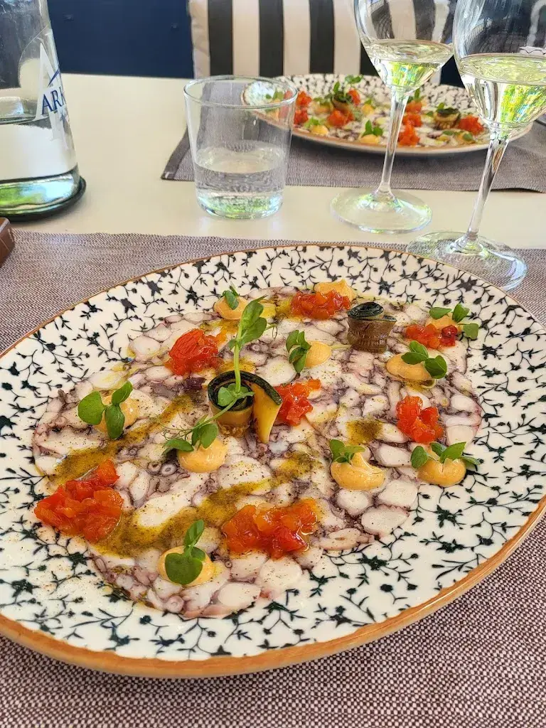 Frank Oberli_Seehaus Herrliberg_Herrliberg_avis