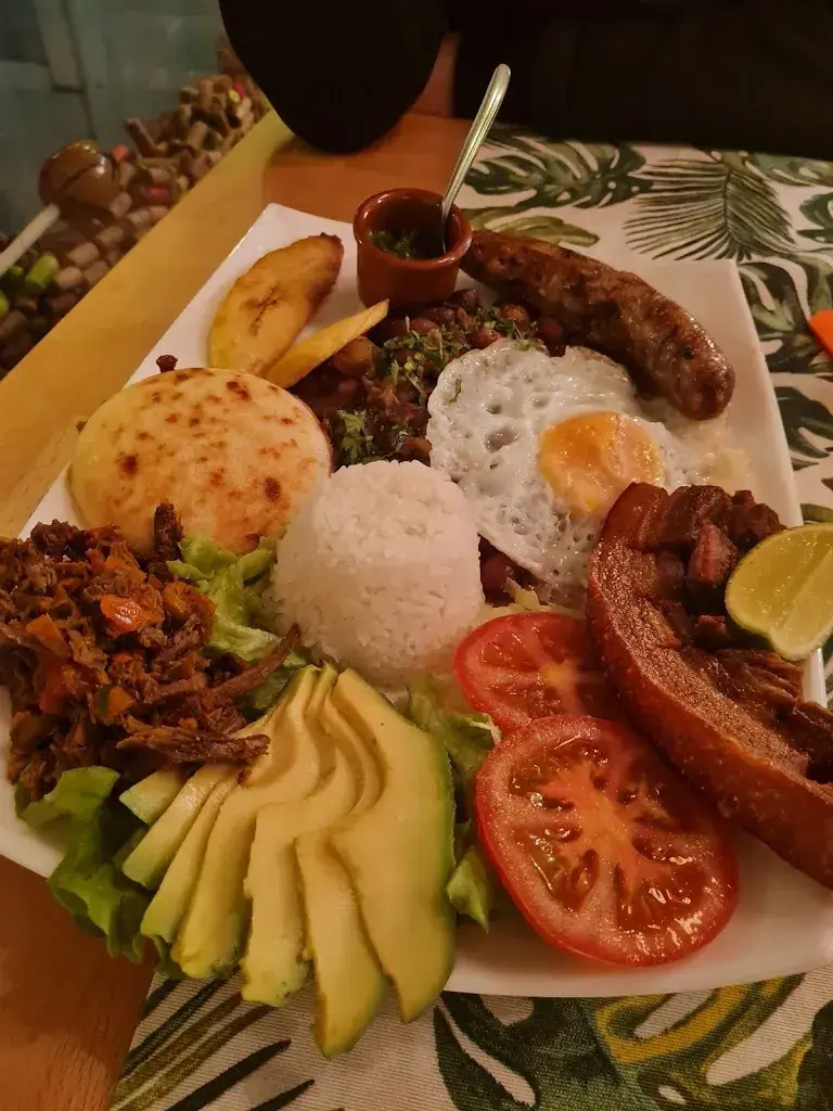 Menu_La Casita Bistro Tapasbar_Ebikon_image_7