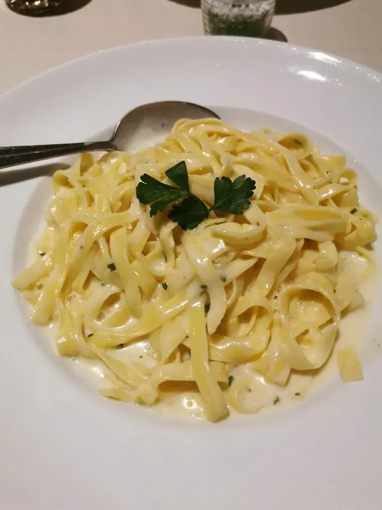 Catherine TRAN_Casa Mia_Adligenswil_recensione