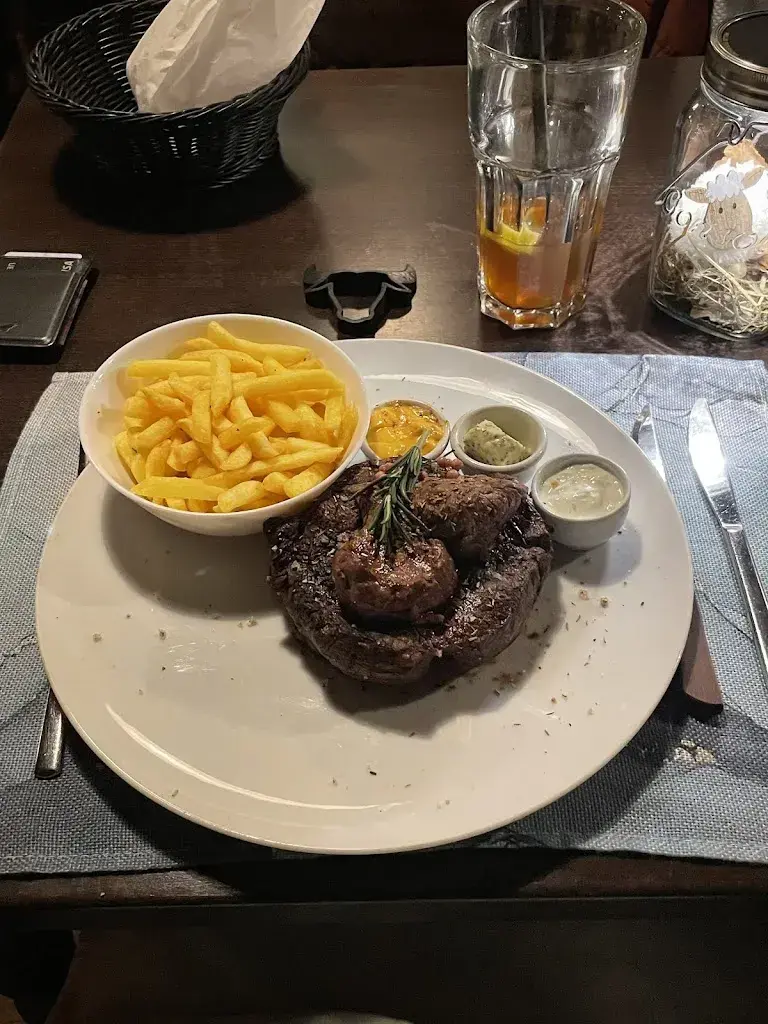 Jan Dubach_Riverside Saloon_Root_recensione