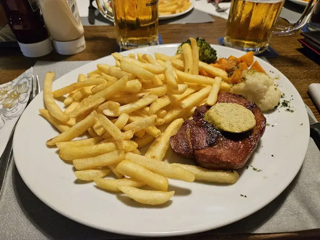 조우진_Hirschen_Root_review