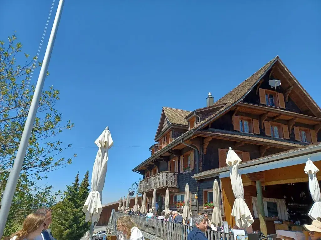 Andréa Berchtold_Gasthaus Michaelskreuz_Root_review