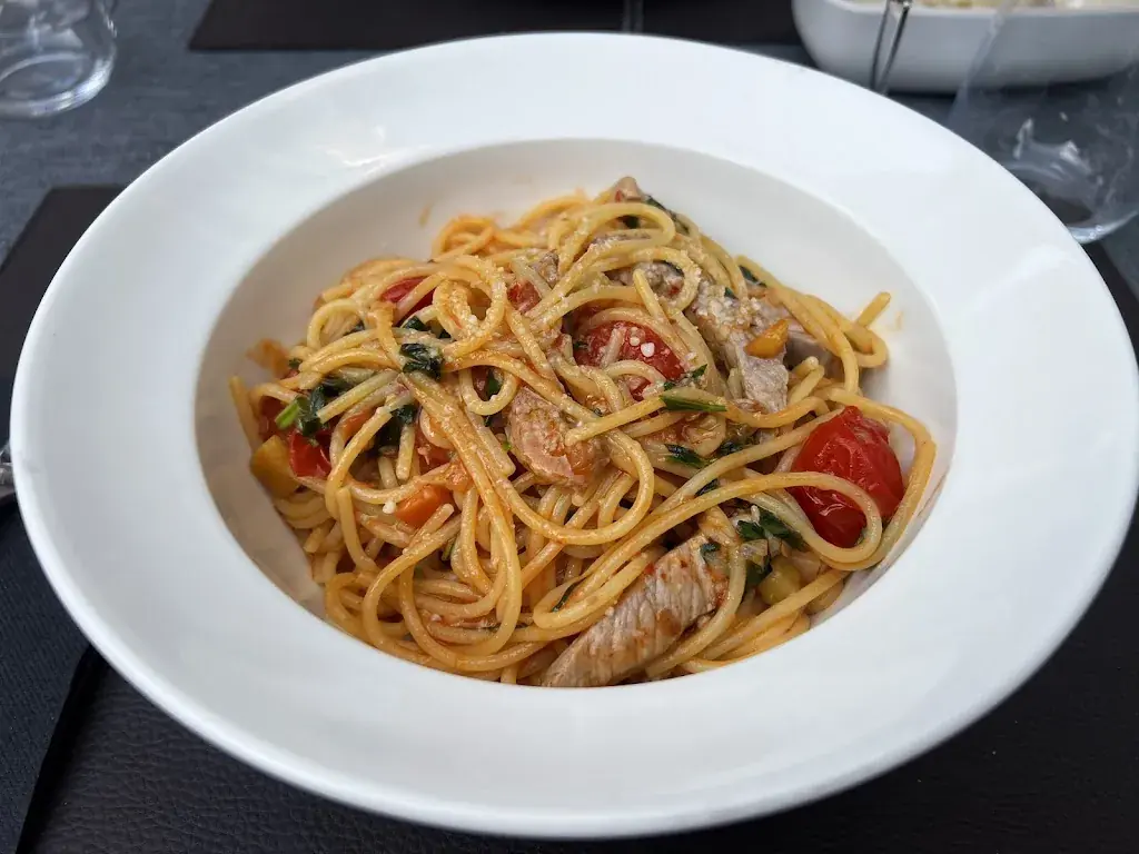 Ahmad Danaee_Tiglio Osteria_Luzern_avis