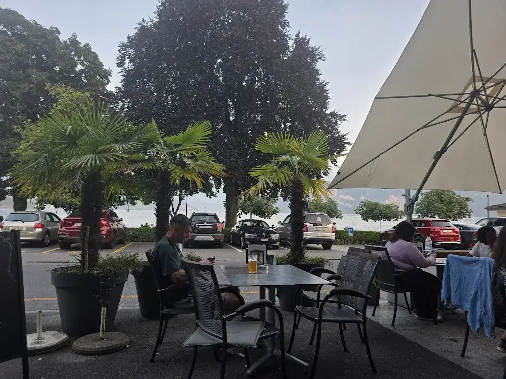 Russell Lorfing_Restaurant Oliv_Weggis_review