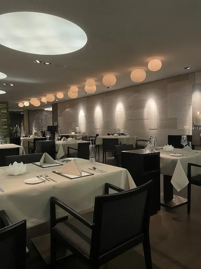 Csaba Schulz_Seerestaurant Belvédère_Hergiswil_review