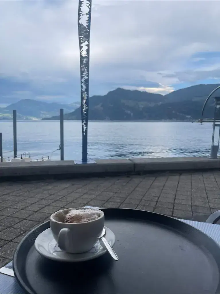 sha_Glasi Bar am See & Seelokal_Hergiswil_Bewertung