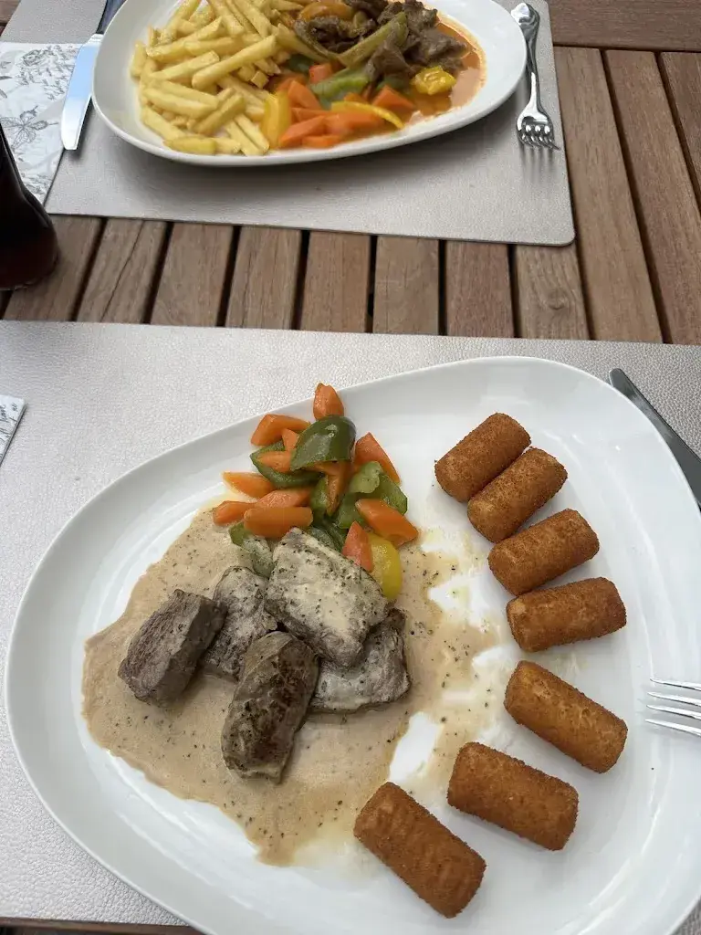 A. L_Restaurant Felsenblick, Hergiswil_Hergiswil_avis