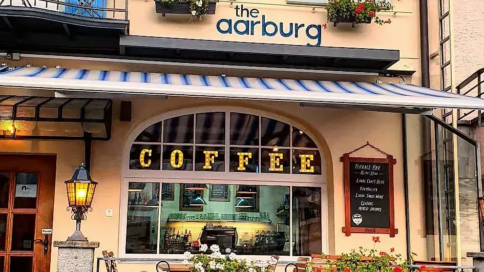 The Aarburg Hotel & Cafe restaurant à Unterseen bei Interlaken