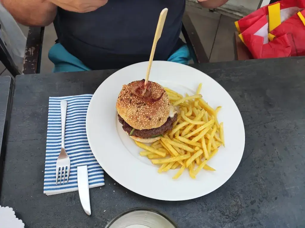 Menü_Restaurant Winkelbadi Horw am Vierwaltstättersee_Horw_Bild_5