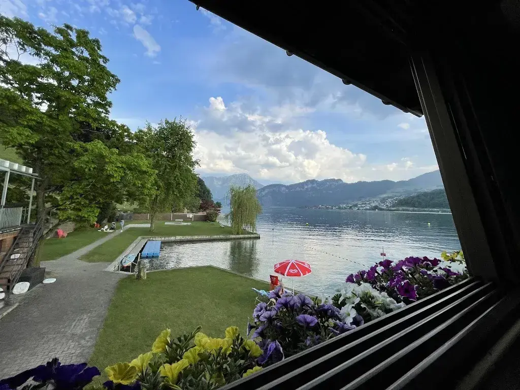 Nathan Tibbetts_Restaurant Winkelbadi Horw am Vierwaltstättersee_Horw_Bewertung