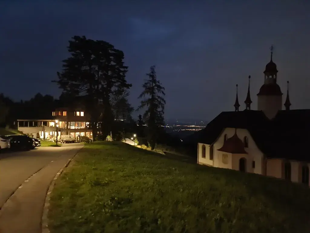 Arthi Bucher_Gasthaus Hergiswald_Kriens_avis