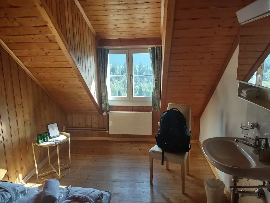 Kassie Wies_Hotel Restaurant Hammer_Schwarzenberg_avis