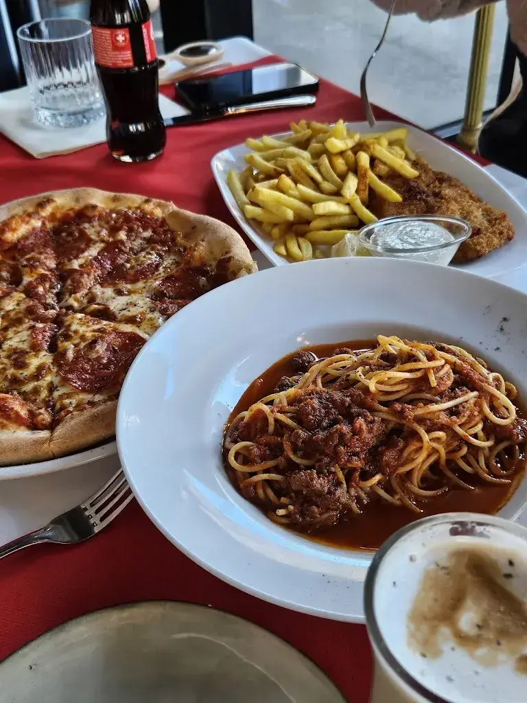 Maimai He_La Pasteria_Kriens_review