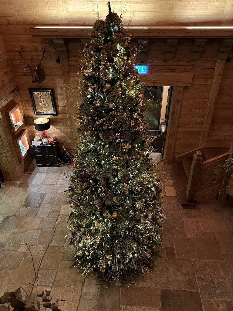 charles pobjoy_Restaurant LeMontBlanc_Crans-Montana_review