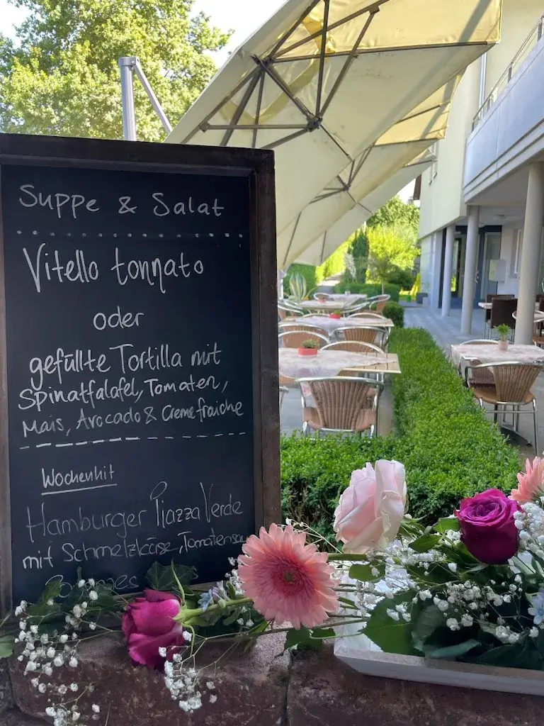 Piazza Verde_Hellbühl_menu_image_1
