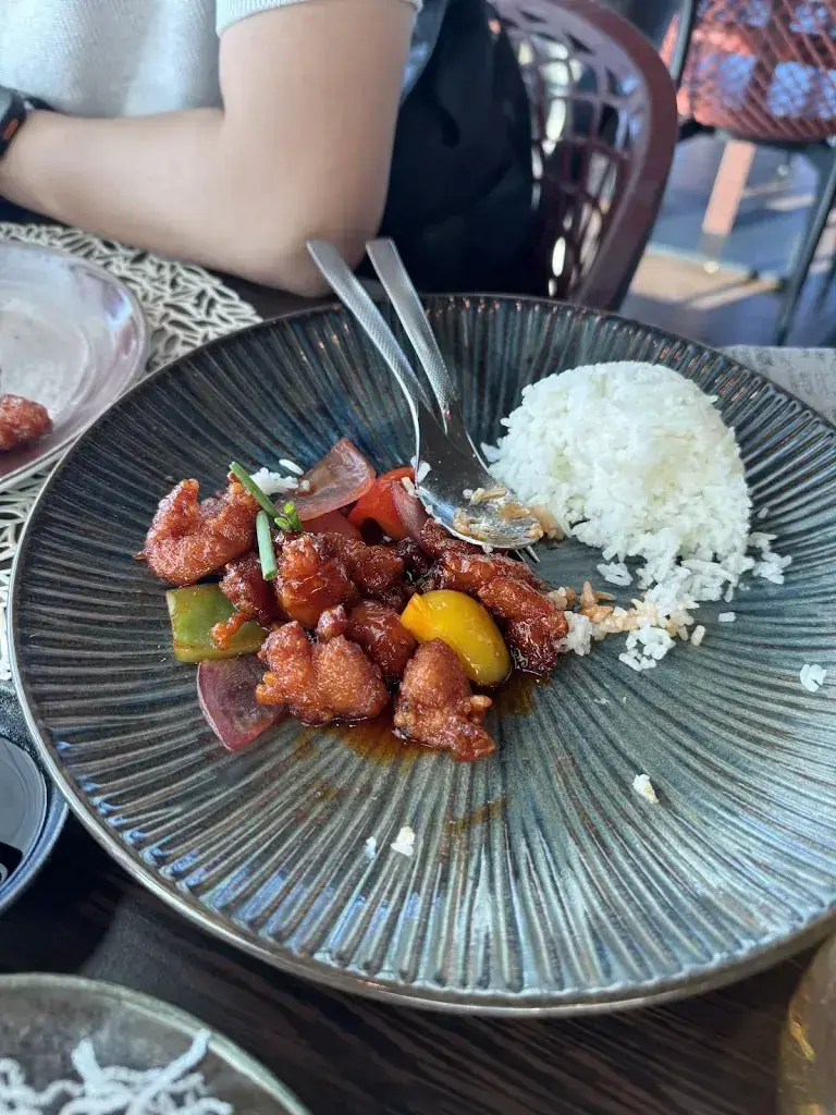 Phattaraphon “Boom” H._Spices Kitchen & Terrace_Obbürgen_avis