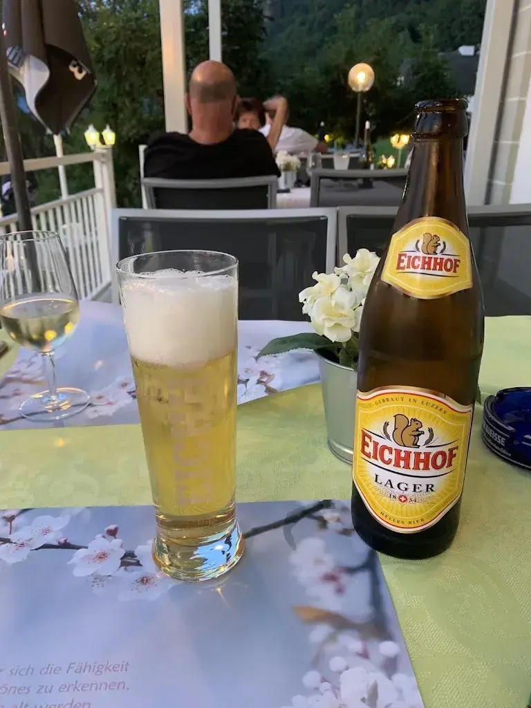 Duane Black_Restaurant Tell am See_Stansstad_review