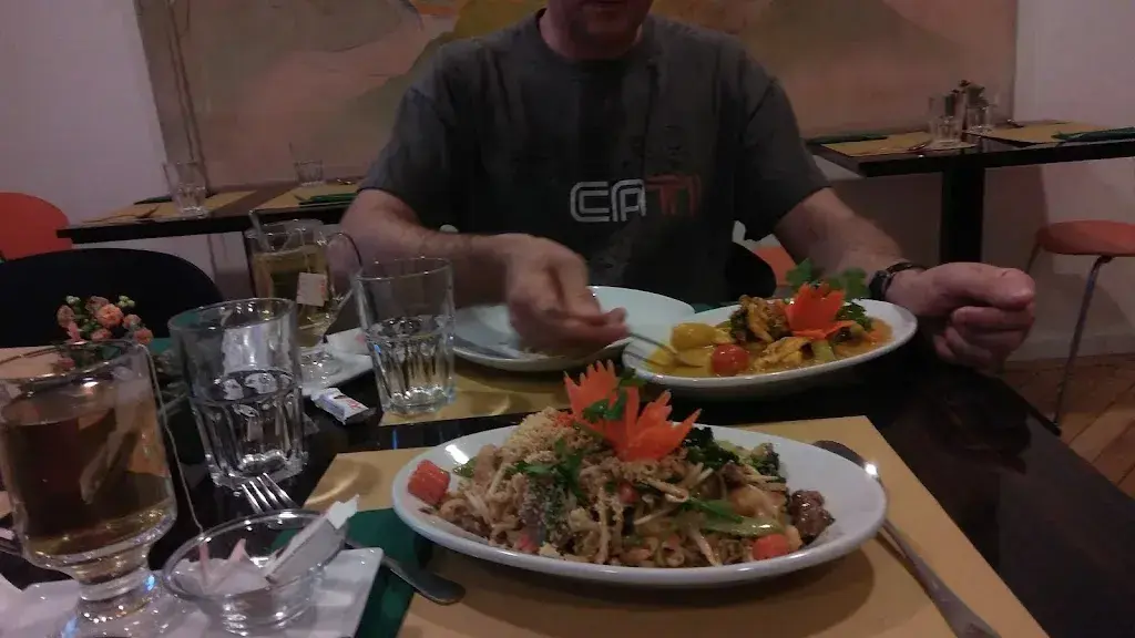 Menu_Wai Thai_Meggen_image_4