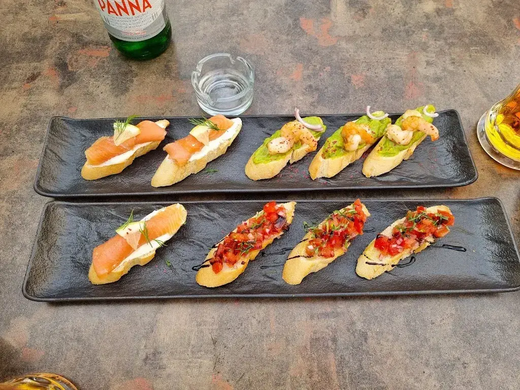 SIE7E Restaurant, Tapas & Bar_Malters_menu_image_1