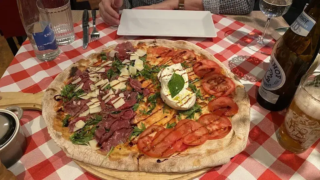 Menu_caffè e più - Pizzeria - Gelateria - Ristorante /Weltmeisterliche Pizzen - 18 Sorten Gelati_Malters_image_7