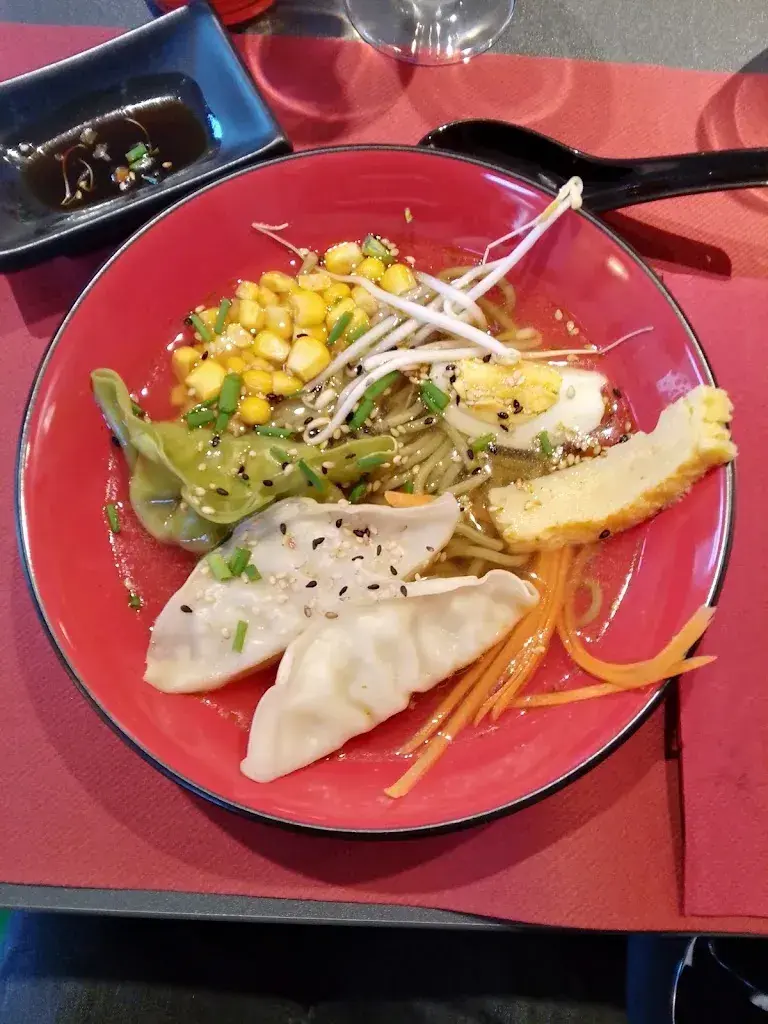 Alexandra Schnyder_ZEKU-Sushi_Malters_avis