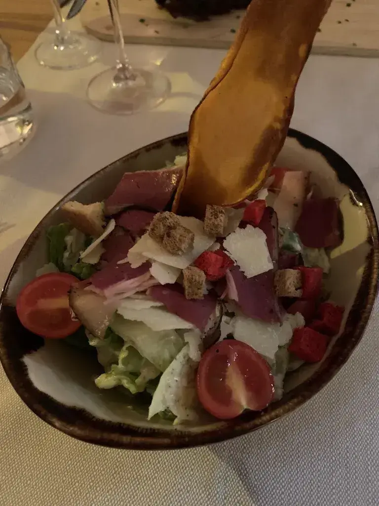 Mahshid Yfar_füür ond flamme_Neudorf_Bewertung