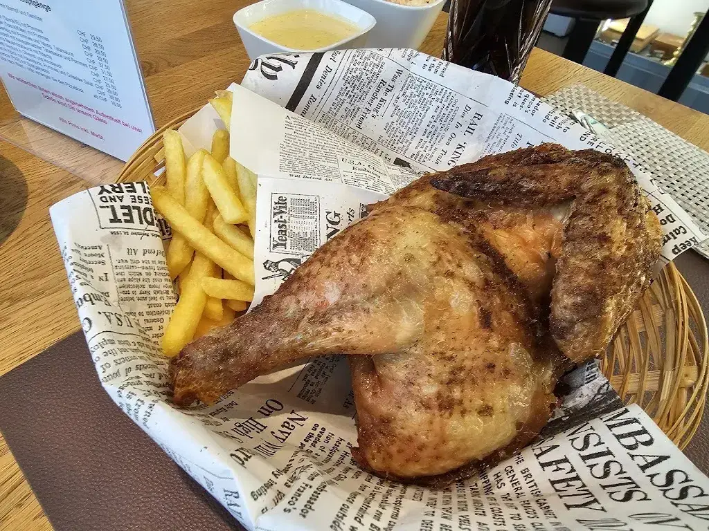 Elena B_Nostalgie Bar_Vitznau_avis