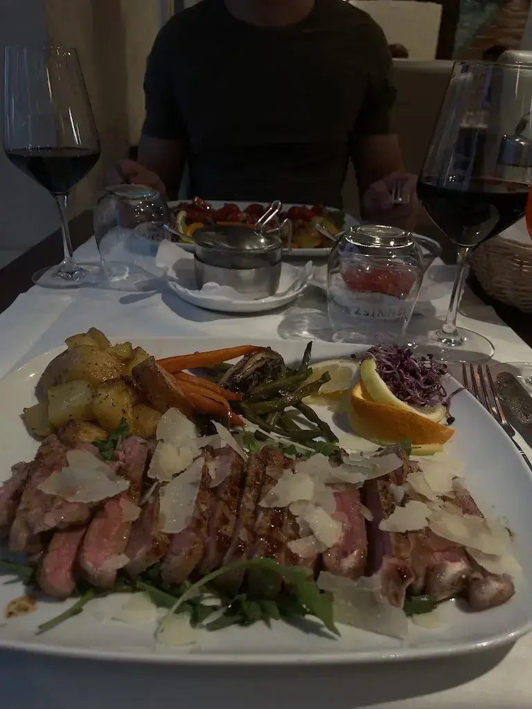 Linnea Jürs_Restaurant A Vucciría_Beromünster_review