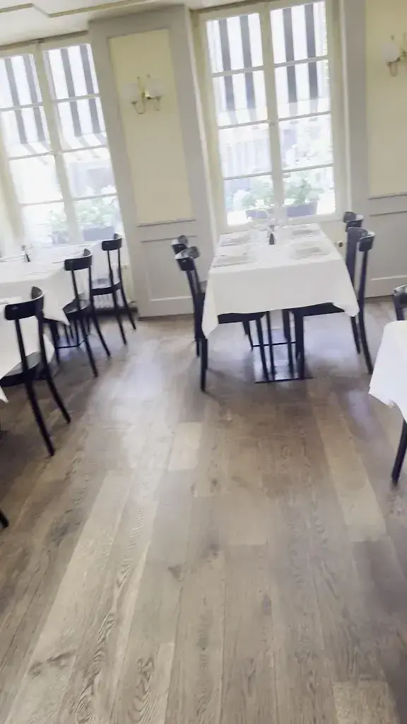 The Travel Hunter_Entrecôte Fédérale_Bern_review