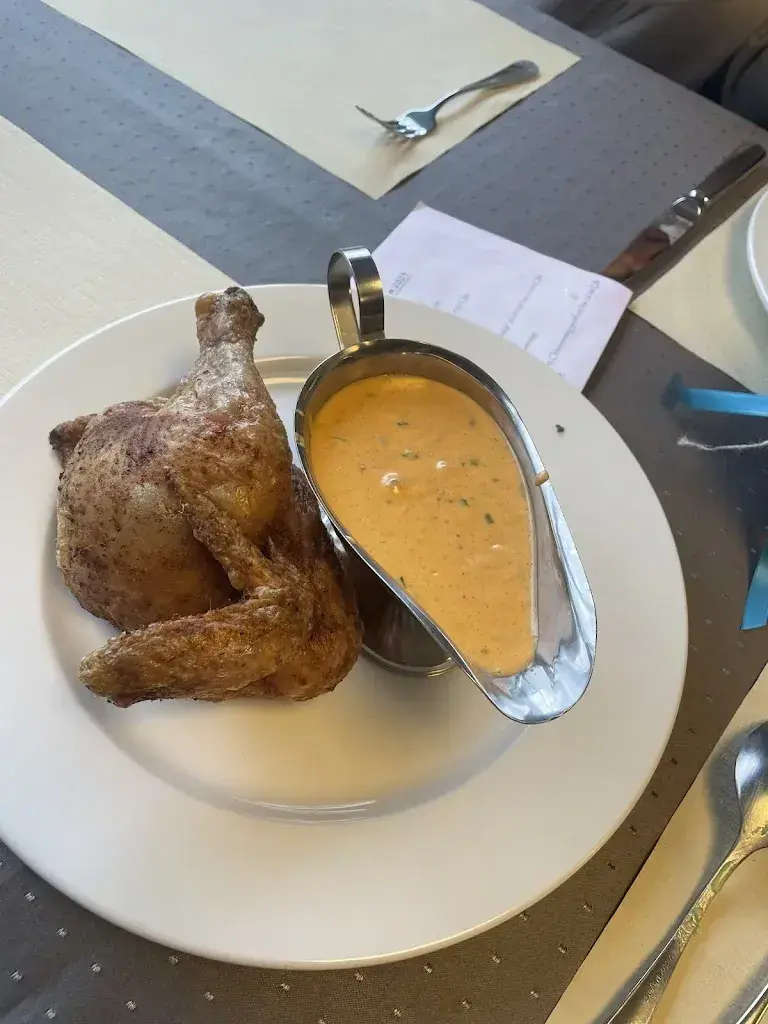 Maddie Ertel_Restaurant Rigi Arth_Arth_review