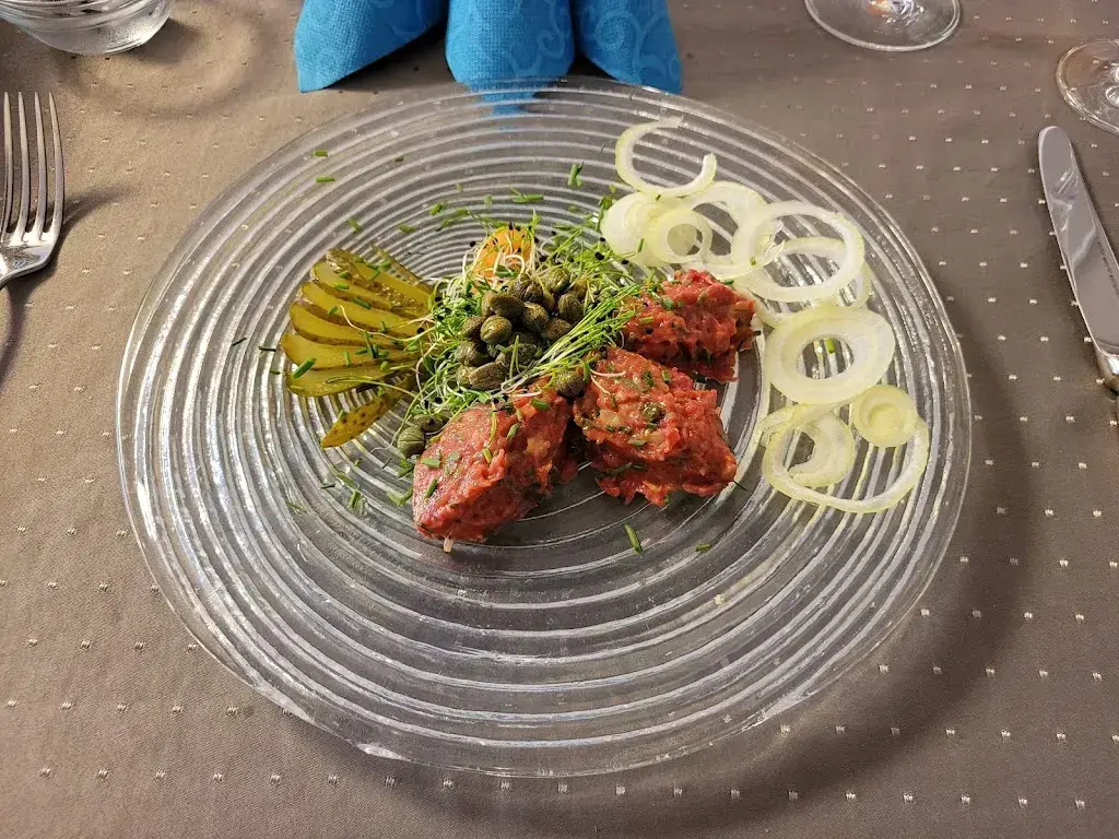 Nathan Weilenmann_Restaurant Rigi Arth_Arth_review