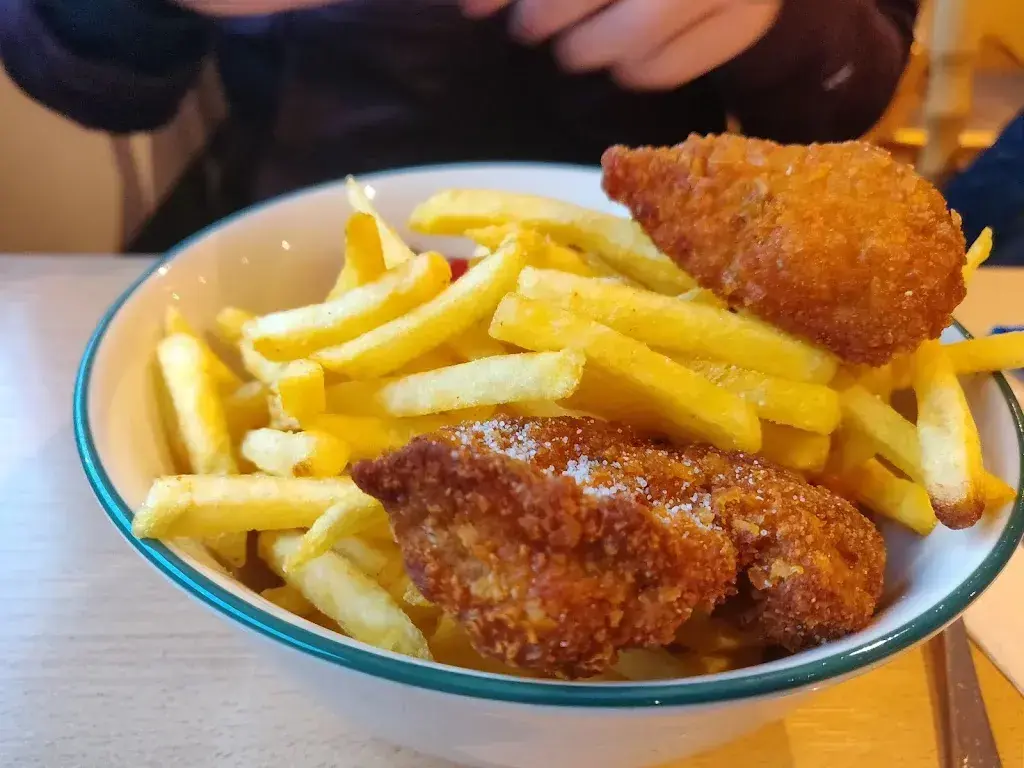 Ansam Zedan_Restaurant Bahnhöfli_Rigi Staffel_review