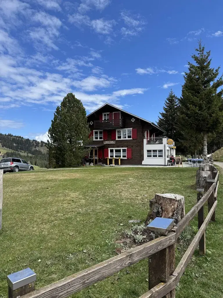 Richard Rentrop_Chalet Schild_Rigi Kaltbad_review