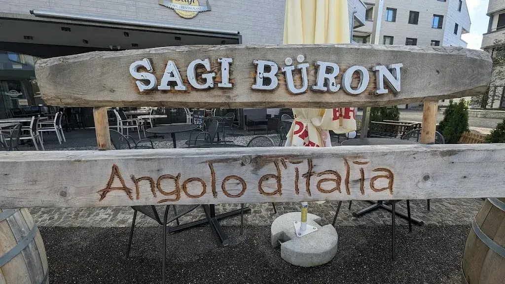 yogeskumar Selvaratnam_Restorante Angolo d'italia_Büron_avis