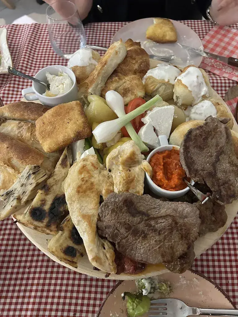 Sina Passafaro_Beg's Grillhouse_Geuensee_avis