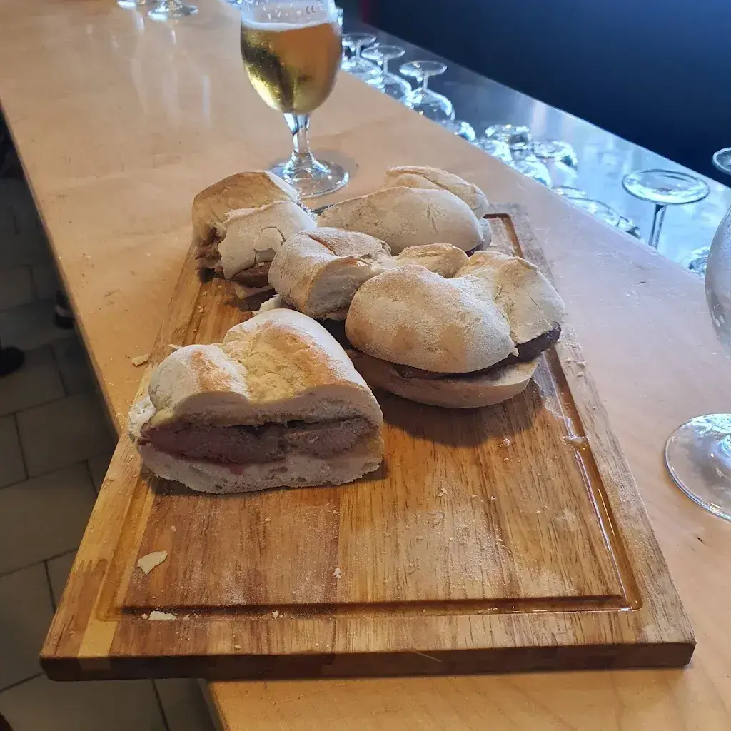 Centro Comunita Portoguesa restaurant à Büron