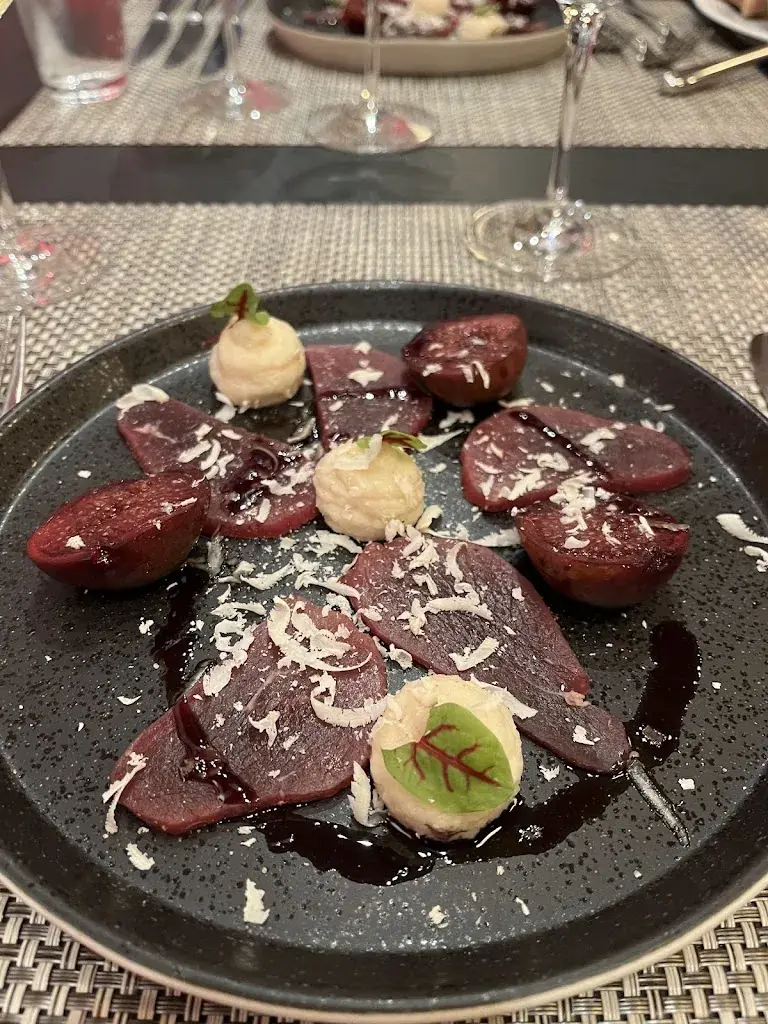 Dieter Karth_La Table de Hauri Urs_Bern_Bewertung