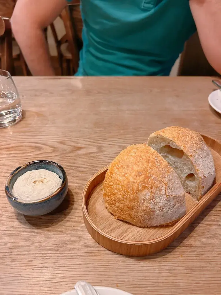 Yonradee Claire_OX'n_Schenkon_review