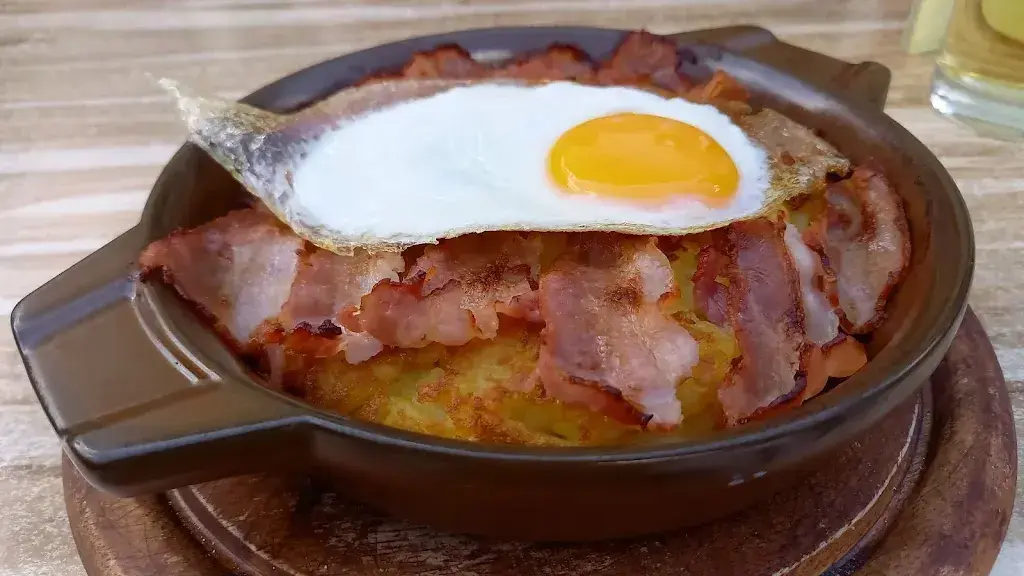 Menu_Gletschergrotte_Saas-Fee_image_4