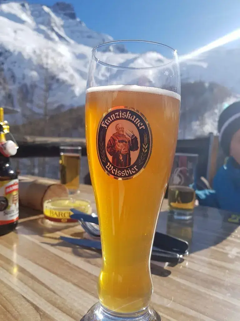 Menu_Gletschergrotte_Saas-Fee_image_6