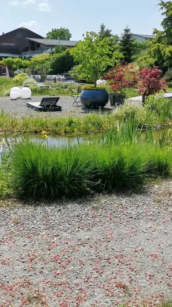 Ruth Hofmann_Mangerie_Egolzwil_review