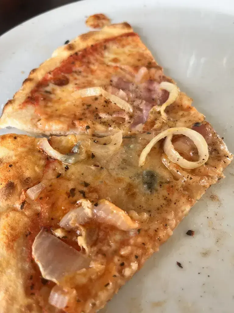 Pascal Bachmann_Caffè Bistro La Pista_Sempach Station_avis