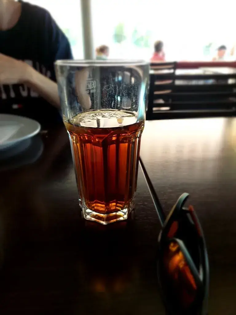 David Oldendorf_Caffè Bistro La Pista_Sempach Station_avis