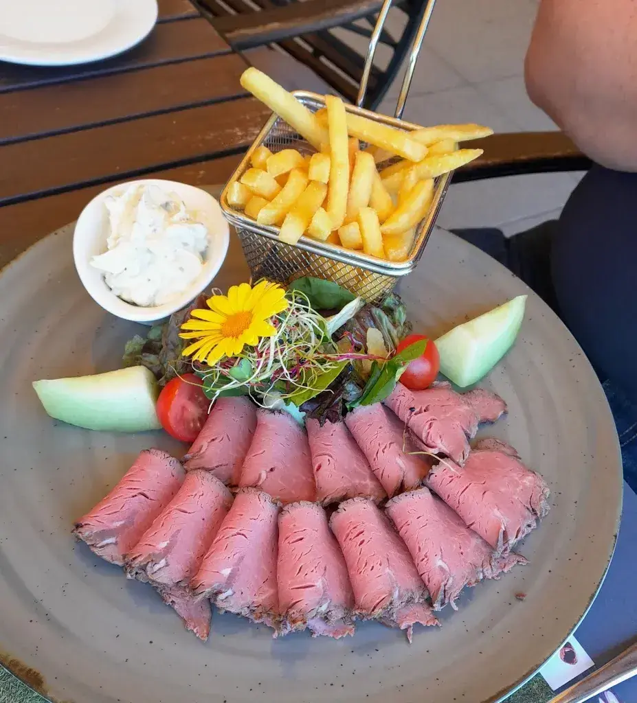 Joerg Hau_RESTAURANT WYLIHOF_Luterbach_review