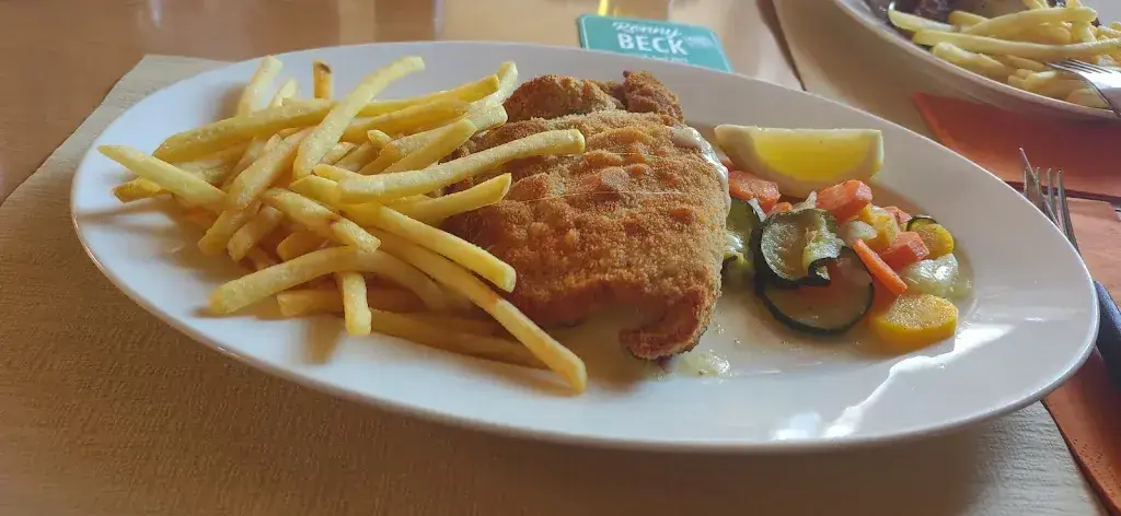 Nostalgie Restaurant Bahnhöfli_Triengen_menu_image_1