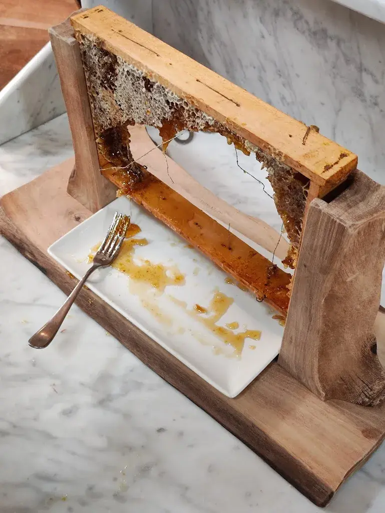 David López_Burgrain Stube_Alberswil_avis