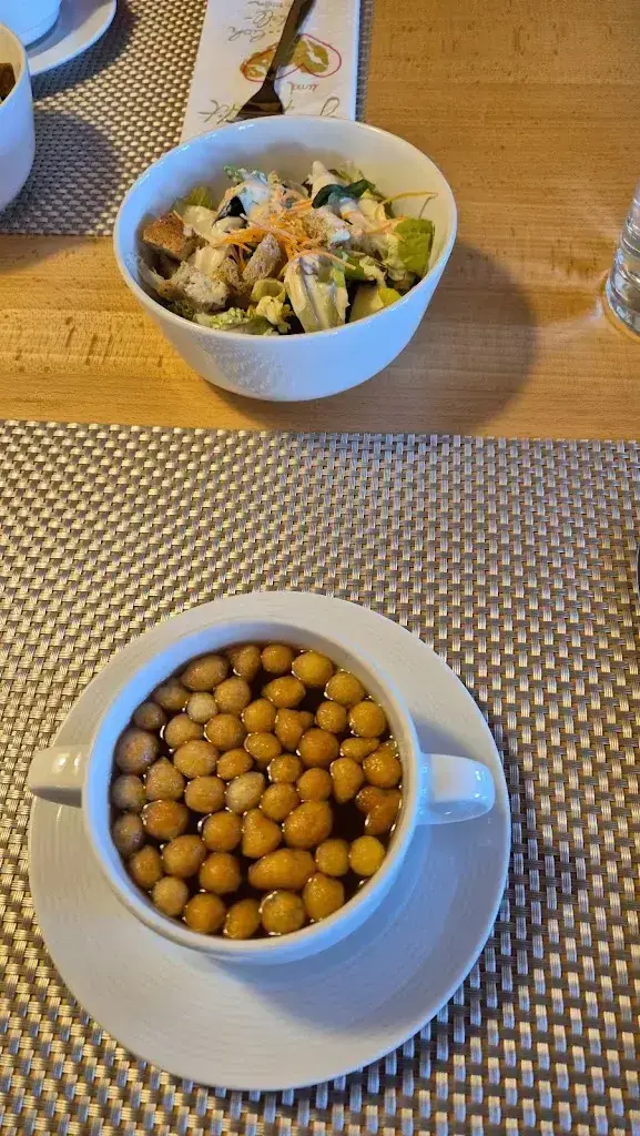 Theres Kissling_Gasthof Sonne - Pizzeria, Zell_Zell_Bewertung