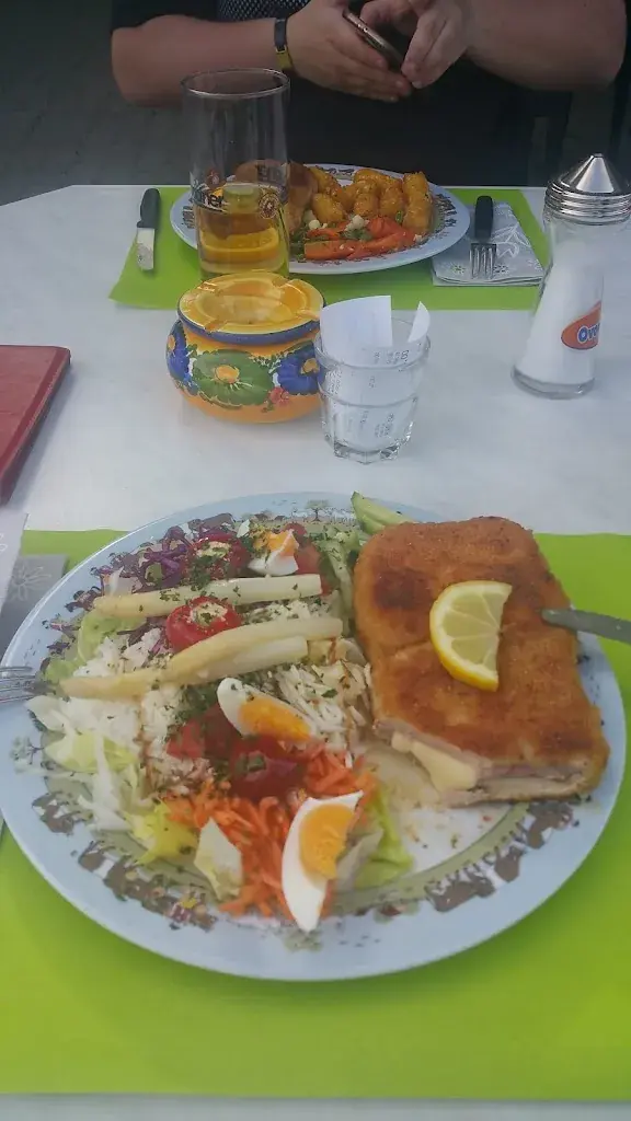 Menu_Alpenrösli_Pfäffikon_imagen_2