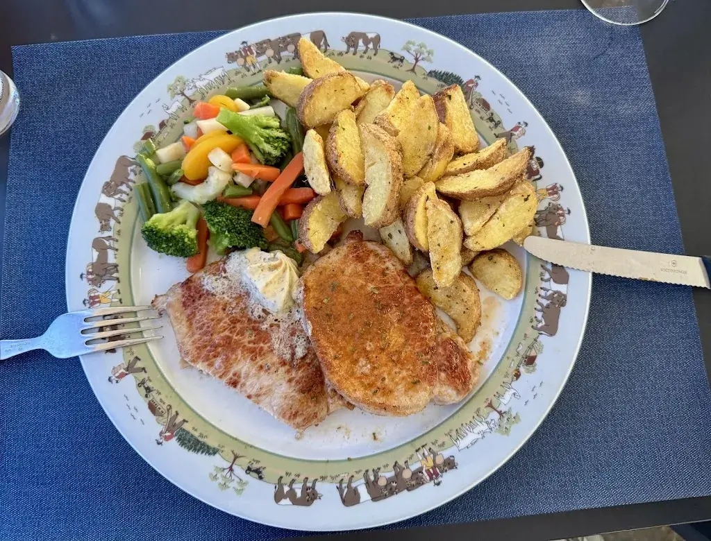 Menu_Alpenrösli_Pfäffikon_imagen_6