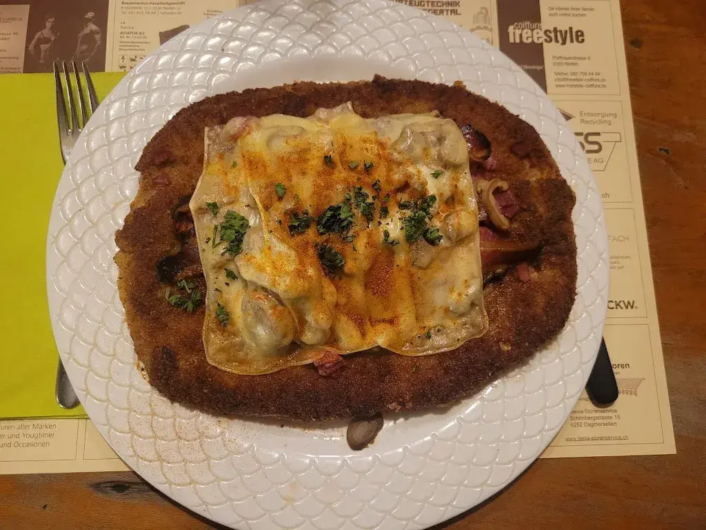 julien bervas_Blauer Esel_Reiden_avis